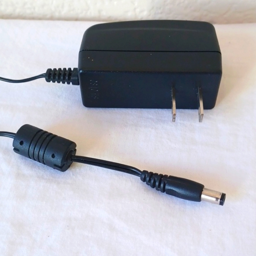 Ubee AC Switching Adapter DSA-12G-12AUS 12V for Wireless Router Cable DSL Modem - Picture 4 of 10